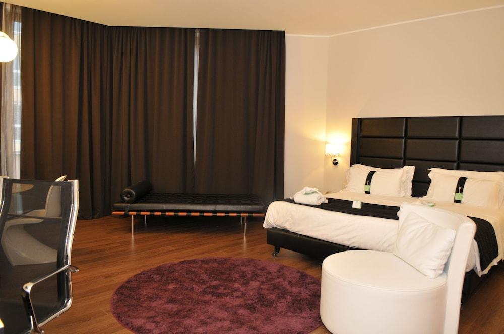 Holiday Inn Genoa City By Ihg Exteriér fotografie