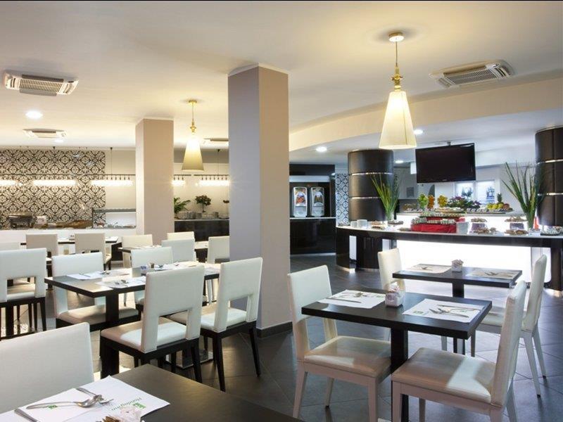 Holiday Inn Genoa City By Ihg Exteriér fotografie