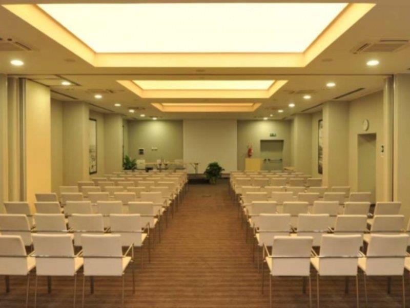 Holiday Inn Genoa City By Ihg Exteriér fotografie